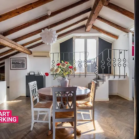 Urbana 13 Rooftop By Wonderful Italy * 볼로냐