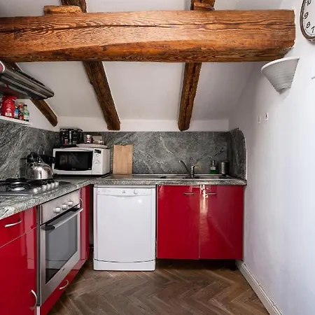 Urbana 13 Rooftop By Wonderful Italy *