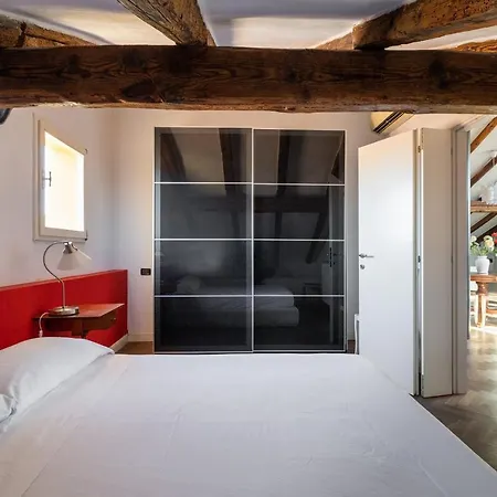 Urbana 13 Rooftop By Wonderful Italy * Boloňa